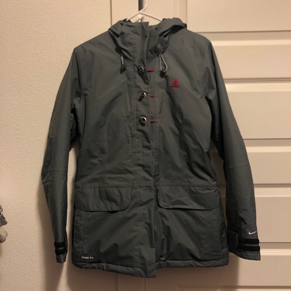 nike acg ski jacket